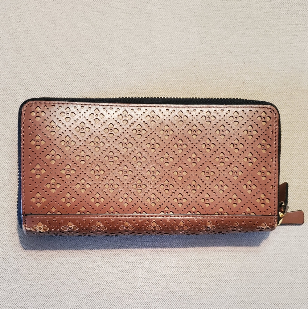 BCBG Wallet